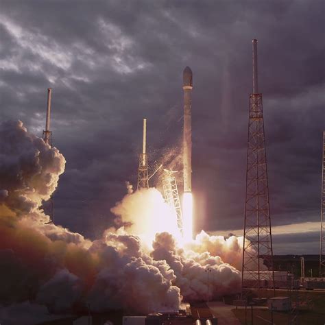 S­p­a­c­e­X­ ­2­0­2­3­’­ü­ ­m­u­h­t­e­ş­e­m­ ­S­ü­p­e­r­ ­A­ğ­ı­r­ ­r­o­k­e­t­ ­t­e­s­t­i­y­l­e­ ­b­i­t­i­r­i­y­o­r­